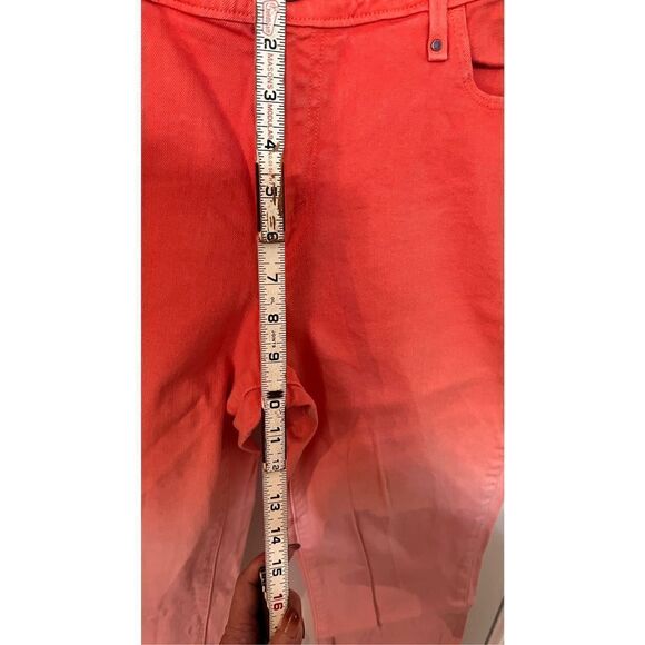 Levi's Women's Mid-Rise Skinny Colored Stretch Casual Jeans in Coral Size 32 - Picture 10 of 13